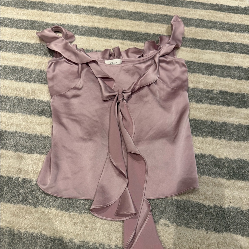 Elegant Mauve Ruffle Tie Blouse